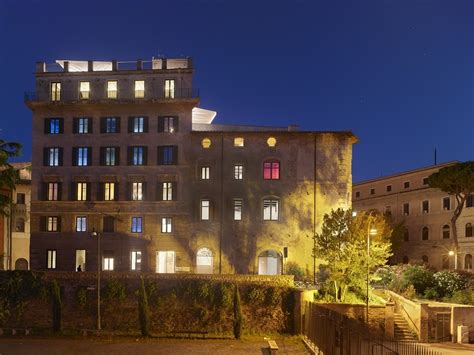 palazzo rhinoceros fondazione